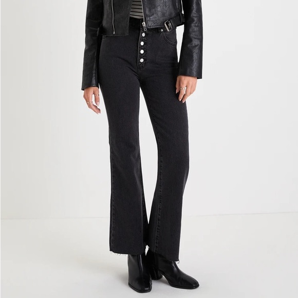 ROLLA'S Denim - ROLLA'S Eastcoast Flare Black High-Rise Button-Fly Flared Jeans